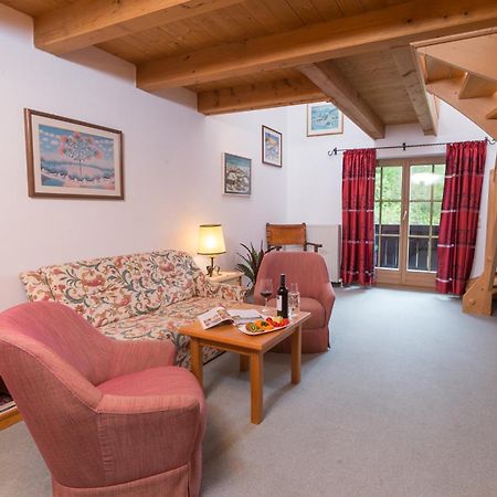 Der Erlhof Restaurant & Landhotel Zell am See Phòng bức ảnh
