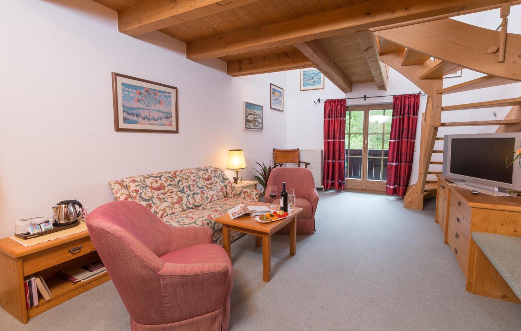 Der Erlhof Restaurant & Landhotel Zell am See Phòng bức ảnh
